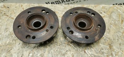 Ступица Mercedes W124 1989 E260