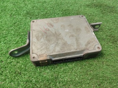 Блок управления Toyota CORONA 1995 седан