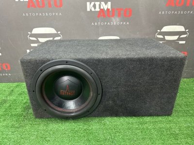 Сабвуфер с фазоинвертором Kia Rio 4 2019 FB