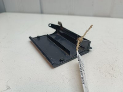 Крышка Audi 80 1986 - 1991 B3