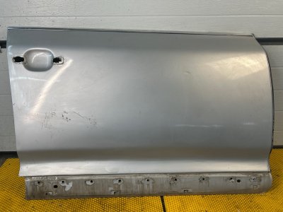 Дверь передняя правая Volkswagen Touareg 2003 7L6