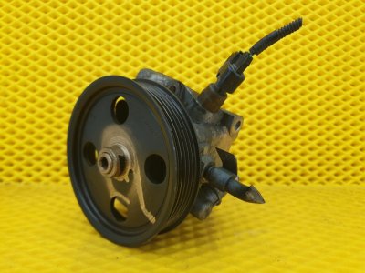 Насос ГУР Ford Focus 2006 2