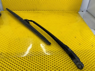 Поводок дворника Volkswagen Touareg 2003 7L6