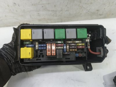 Блок предохранителей Mercedes-Benz ML 2006 W 164