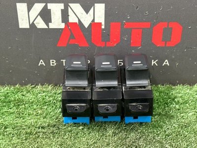 Кнопка стеклоподъемника Kia Rio 3 2014 QB