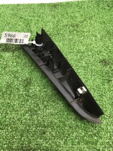 Накладка крепления зеркала Toyota Estima 2008 ACR50W