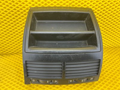 Ящик передней консоли Volkswagen Touareg 2003 7L6