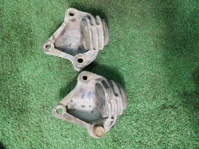 Крепление рычага подвески лада 21093 1994 2109