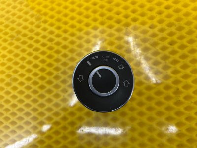 Блок управления пневмоподвеской Volkswagen Touareg 2003 7L6