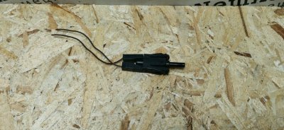 Концевик стояночного тормоза Mercedes W124 1993 E320