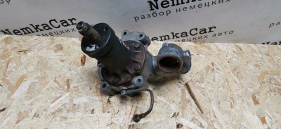 Помпа Mercedes w123 1980 Седан