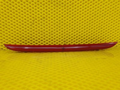 Фонарь дополнительный (стоп-сигнал) Volkswagen Touareg 2003 7L6