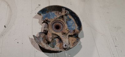 Кулак поворотный Mercedes W124 1989 E260