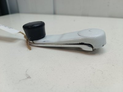 Ручка стеклоподъемника Audi 80 1986 - 1991 B3