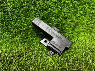 Антенна бесключевого доступа AUDI A5 2010 8T5