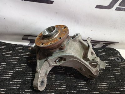 Кулак поворотный Volkswagen Passat 2012 B7