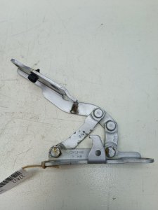 Петля капота Hyundai Sonata EF