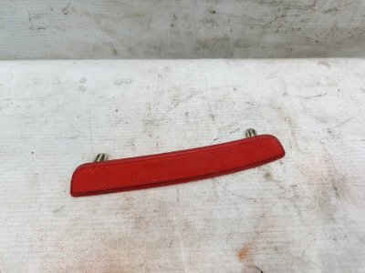 Отражатель в бампер Volkswagen Jetta 2008