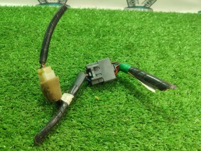 Фишка разъем Toyota Carina 1989 st170