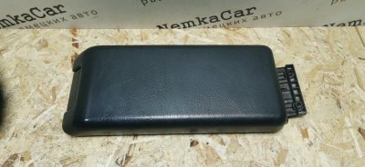 Крышка подлокотника Mercedes C180 1996 W202