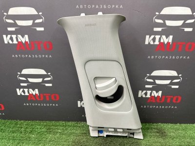 Накладка центральной стойки верхняя Kia Rio 4 2018