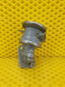 Клапан EGR ЕГР рециркуляции ОГ Volkswagen Touareg 2003 7L6