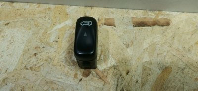 Кнопка центрального замка Mercedes Vito 2001 638