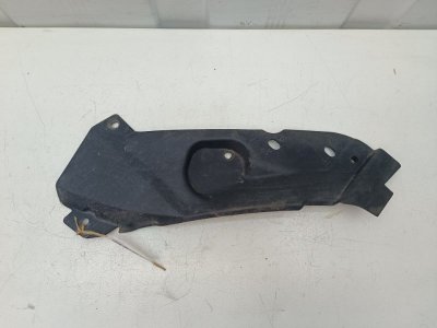 Облицовка фары верхняя Лада Приора