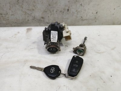 Замок зажигания Toyota Corolla 2008 E150
