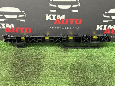 Кронштейн бампера Kia Rio 4 2018