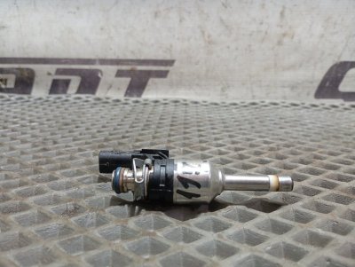 Форсунка топливная Skoda YETI 2013