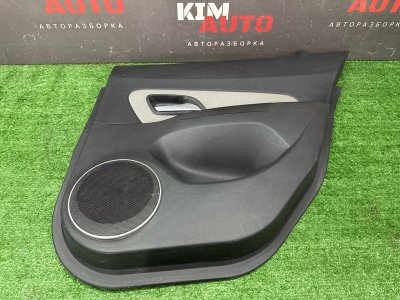 Обшивка двери Chevrolet Cruze J300