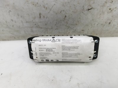 Подушка безопасности в торпедо Volkswagen Jetta 2008