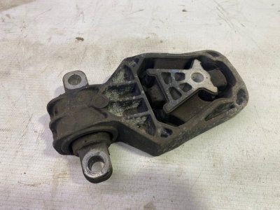 Подушка двигателя Mercedes CLA - Class 2015 CLA 180