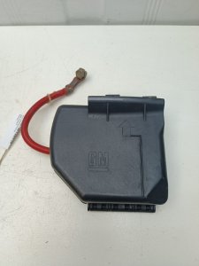 Блок предохранителей Opel Omega B