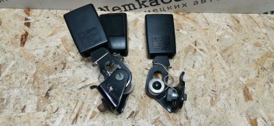 Замок ремня безопасности Mercedes E-Class W211