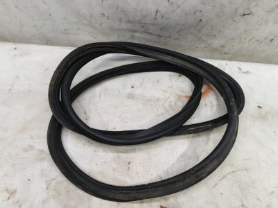 Уплотнитель багажника Toyota Corolla 2008 E150