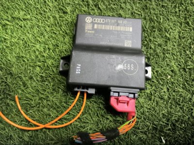 Блок Gateway AUDI A5 2011 8T5