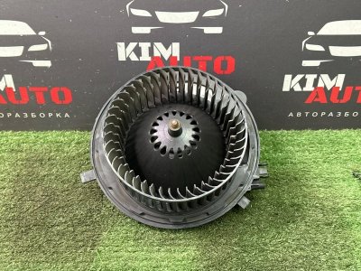Вентилятор отопителя Skoda Octavia 2014 A7