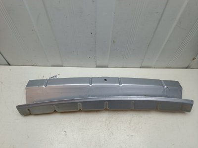 Усилитель бампера Lada Largus