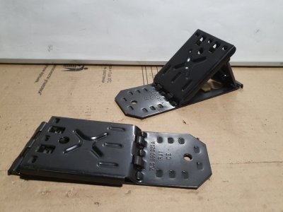 Противооткатный упор Volkswagen Touareg 2007 7L6