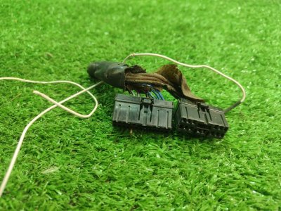 Фишка разъем Toyota Carina 1989 st170