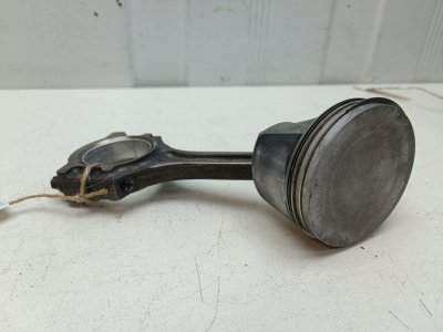 Шатун с поршнем Ford Fusion