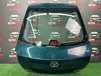 Крышка багажника Toyota Avensis