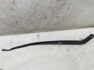 Поводок стеклоочистителя Toyota Corolla 2008 E150