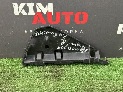 Кронштейн бампера Peugeot 307