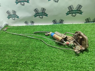 Замок боковой двери Toyota Carina 1989 st170