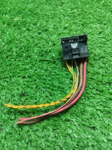 Фишка разъем BMW X3 2007 E83