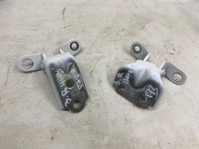 Петля двери Kia Optima 2019 JF