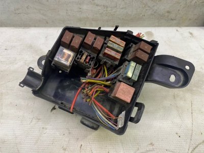 Блок предохранителей Nissan Almera 2014 G15